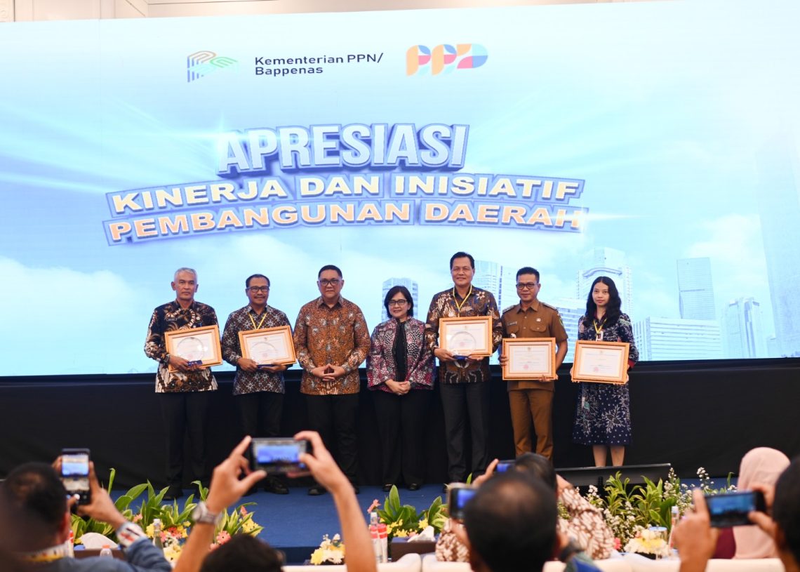 Prestasi Nasional: Kabupaten Bandung Raih Penghargaan Pembangunan Daerah 2025