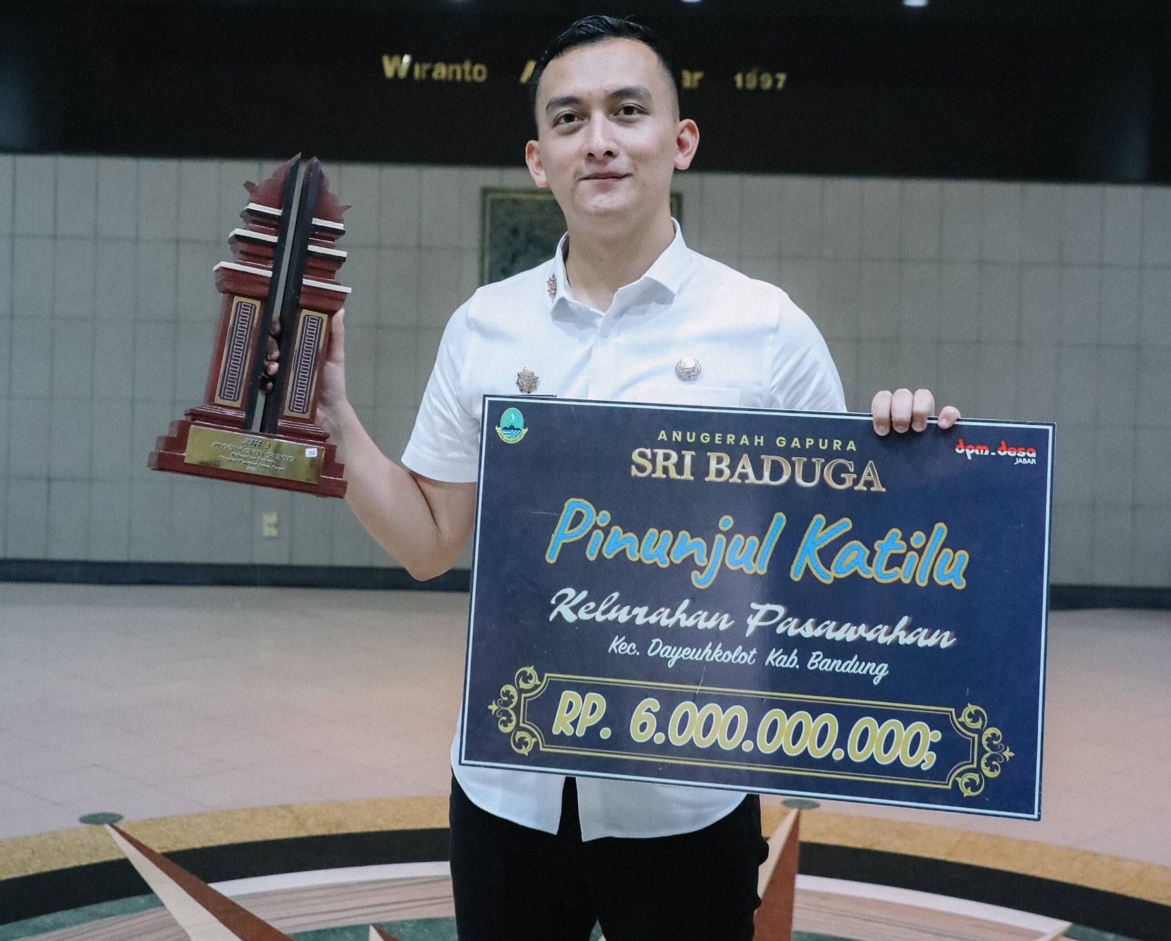 Baru 5 Bulan Menjabat, Lurah Gandung Bawa Pasawahan Raih Rp 6 Miliar di Anugerah Gapura Sri Baduga