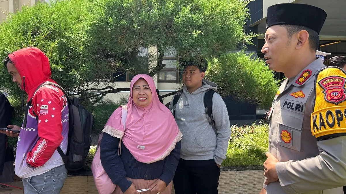 62 Pemudik Diberangkatkan pada Program Mudik Gratis Polres Sumedang Tujuan Solo