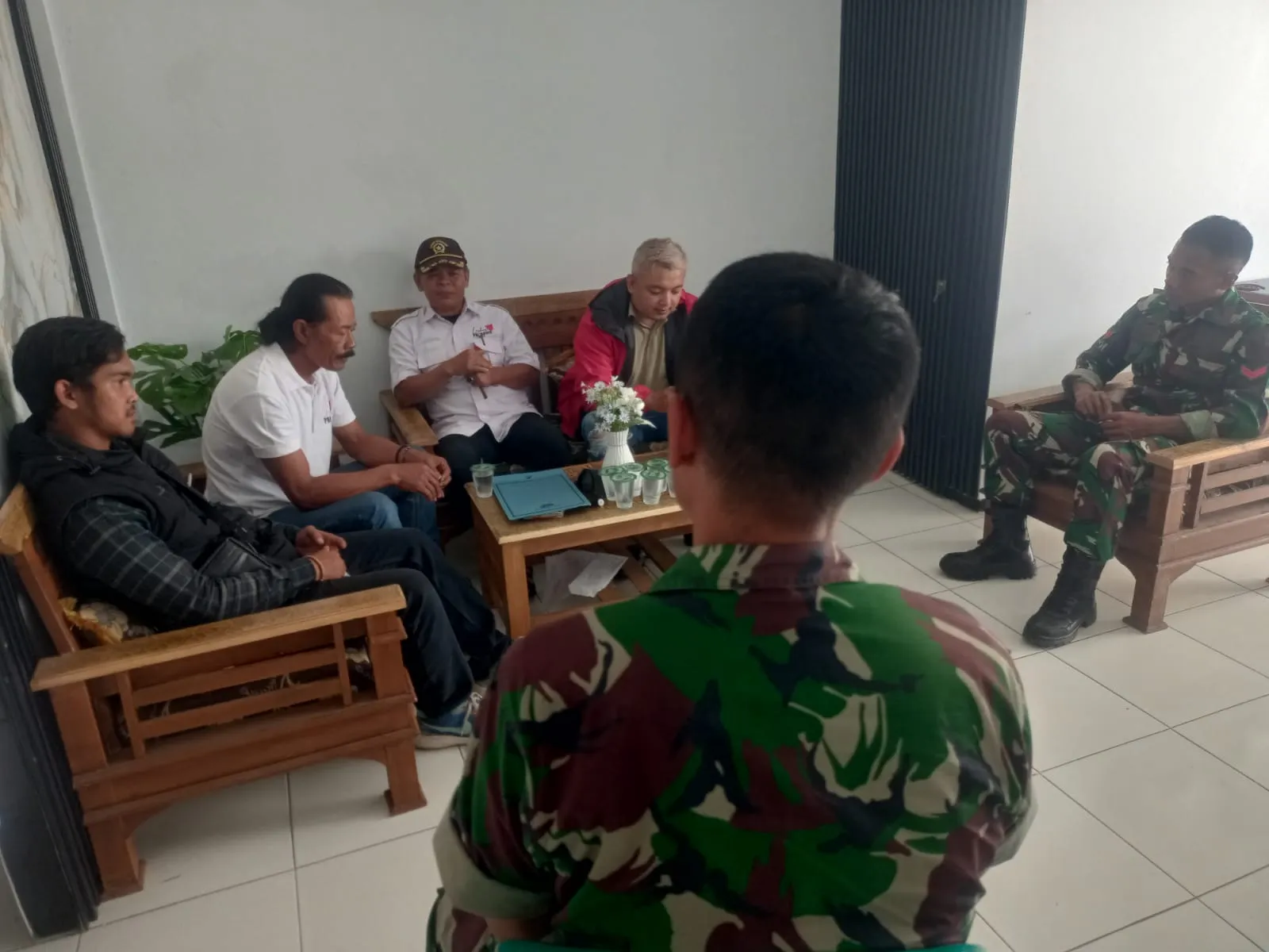 Perkuat Sinergi, Laskar Prabowo 08 Karangtengah Sambangi Forkopimcam