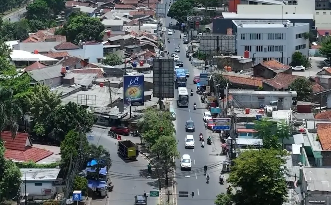 Jaga Kamseltibcarlantas, Truk Sumbu Tiga Dilarang Melintas Kawasan Pendidikan Jatinangor