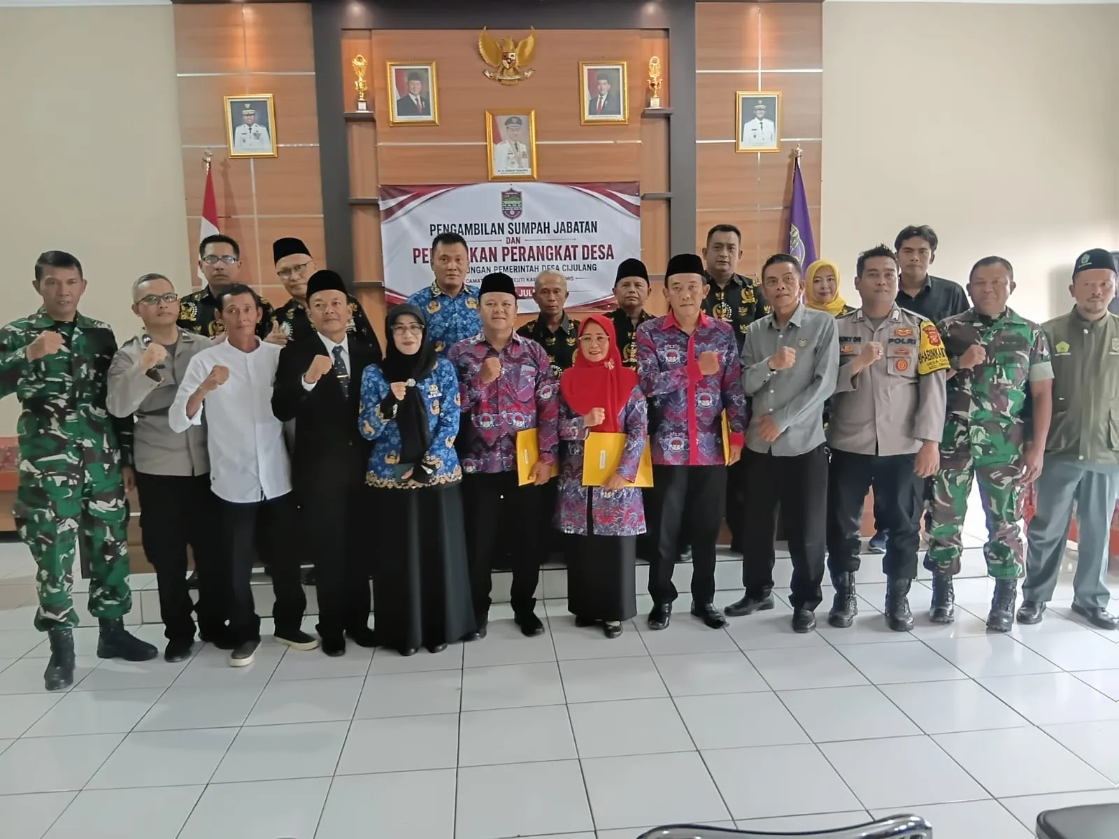 Pemdes Cijulang Lantik dan Mutasi Perangkat Desa, Perkuat Tata Kelola Pemerintahan