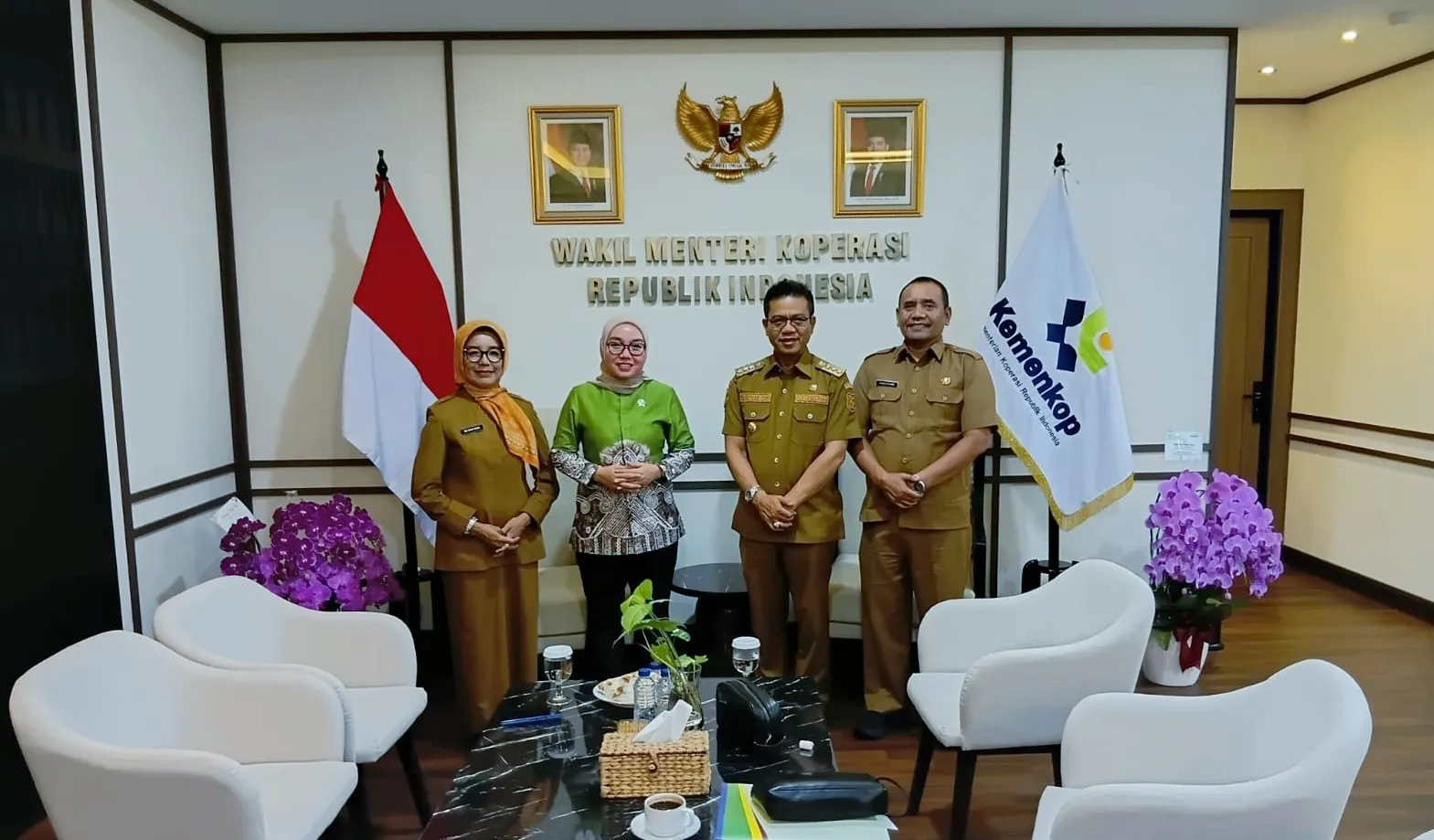 Temui Wamen Koperasi RI, Bupati KDS Perkuat Sinergi Pengembangan Koperasi di Kabupaten Bandung