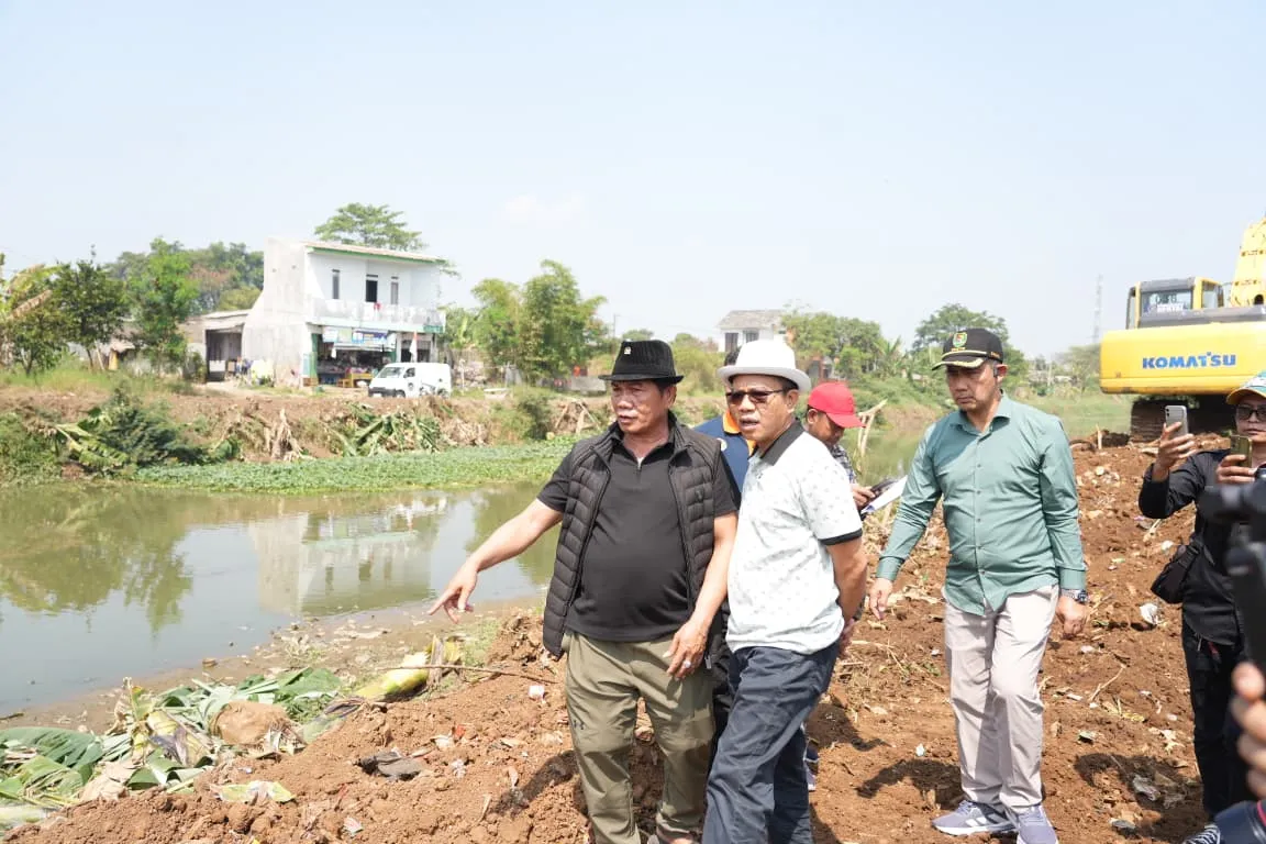 Mumpung Kemarau, KDS Dorong Percepatan Normalisasi Sungai di 12 Kecamatan