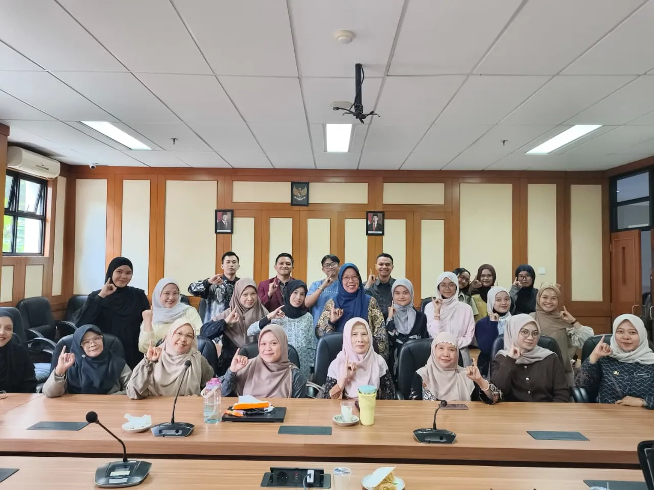 UPI dan MGMP Sosiologi Kota Bandung Perkuat Kapasitas Guru melalui Pembelajaran Berbasis Riset