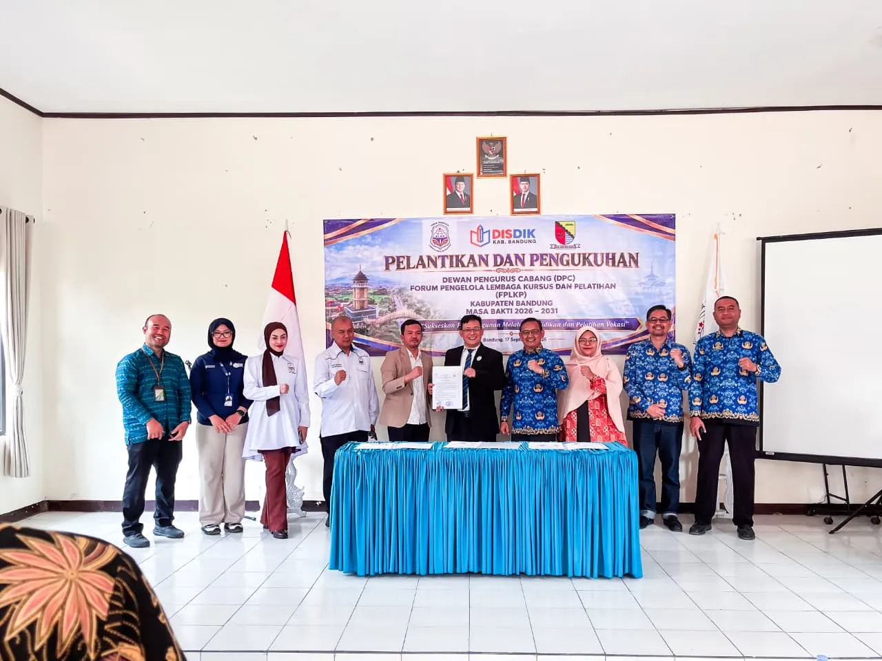 Pelantikan DPC Forum PLKP Kabupaten Bandung, Langsung Terjalin Kerja Sama dengan Universitas