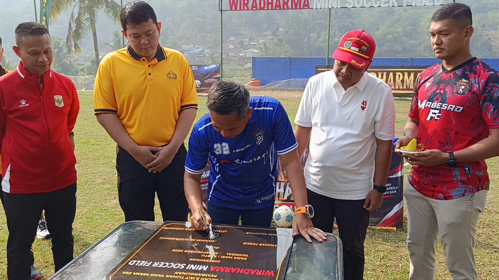 Kembangkan Bakat dan Prestasi Olahraga, Wiradharma Soccer Field Resmi Dibuka Dandim 0610/Sumedang 