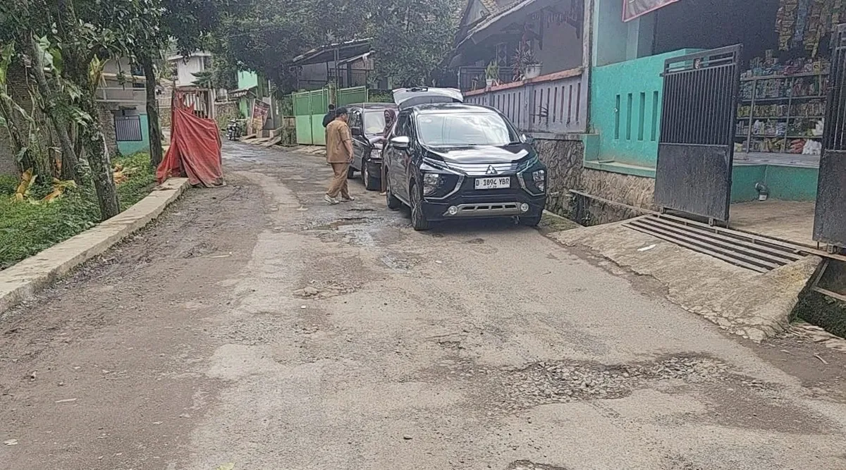H Asep Subrata: Jalan Rusak di Wilayah Banjaran dan Sekitarnya Ditargetkan Tuntas Oleh KDS Di Tahun 2028 Mendatang