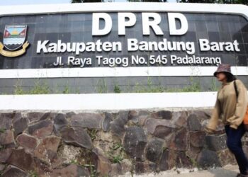 DPRD Tolak, Pembentukan Kecamatan Kota Baru