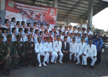 Paskibara HUT RI KE 73 dari Ponpes Manahijul Huda