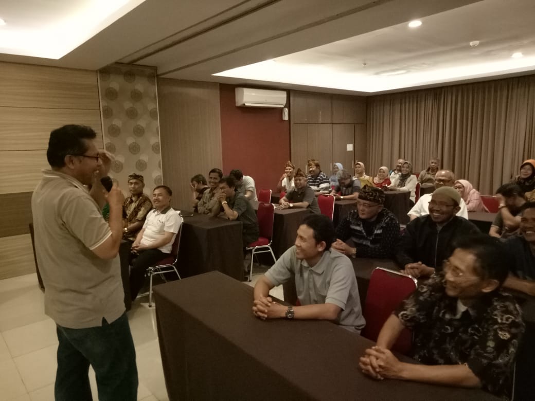 Juhana: Personal Branding Layaknya “Aura” Dalam Diri Anda