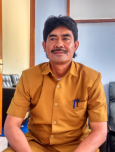 Ketua PGRI Kertasari Agus Deradjat SPd