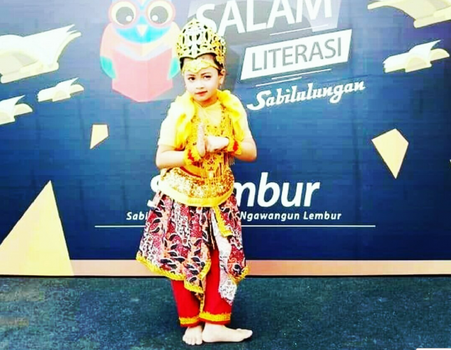 Aira Tampil Gemulai Menari Saat Pelantikan Bunda Literasi