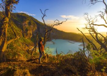 Kunjungan Wisatawan ke Kawah Putih Capai 7500 Perhari