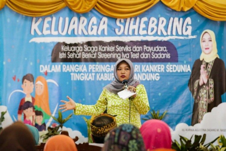 Keluarga Sihebring, Ajak Wanita Peduli Kanker Serviks dan Payudara