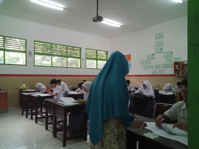 486 Siswa SMAN Margahayu Ikuti UASBN Berbasis UNKP