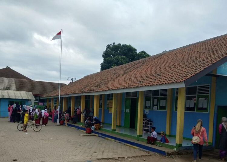 SDN Permata Biru Butuh Bantuan RKB