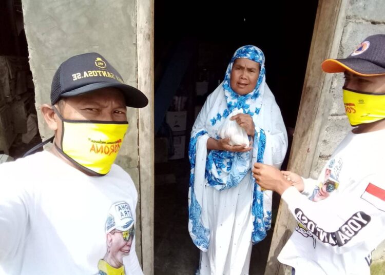 Relawan YS, Selenggarakan Penyemprotan Disinfektan, Pembagian Masker, APD dan Sembako