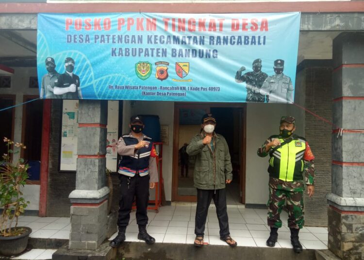 Pemdes Patengan Bersama Babinsa dan Babinmas Sosialisasi Rutin 3 M