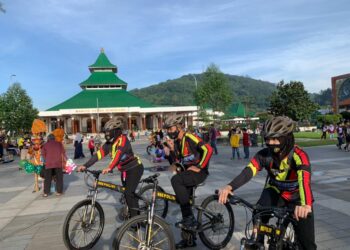 Jajaran Polres Sumedang, Patroli Sepeda Himbau Covid-19