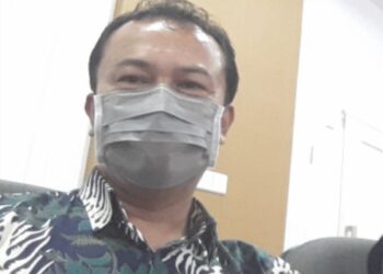 Kepala Desa Tenjolaya Kec. Pasirjambu Ismawanto Somantri
