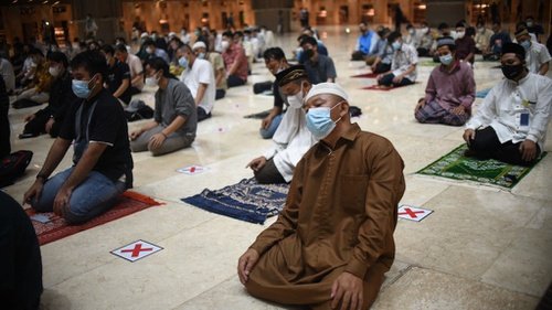 Ada Pahala Besar Dalam Salat Tarawih dan Witir yang Harus Diketahui