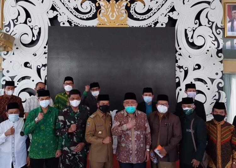 Sukseskan Vaksinasi, Bupati Bandung Gandeng Ulama dan Ormas Islam