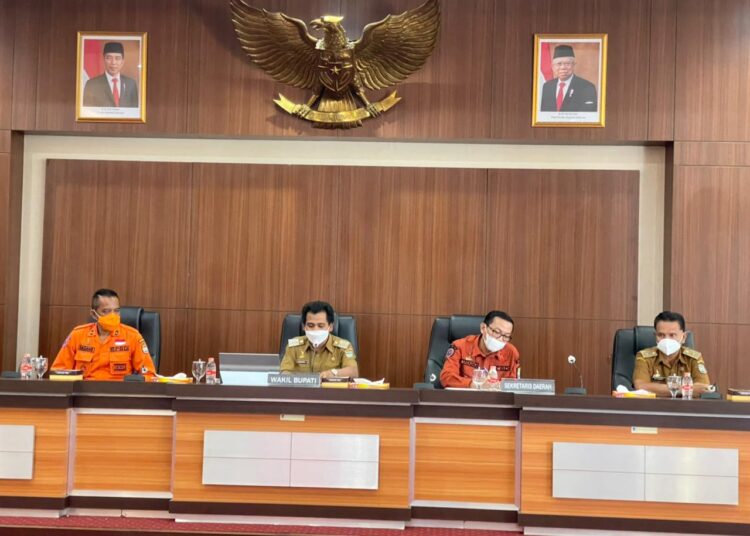 Tindaklanjuti Arahan Menko Marves Terkait PPKM, Wabup Yana Gelar Rakor Tingkat Kabupaten