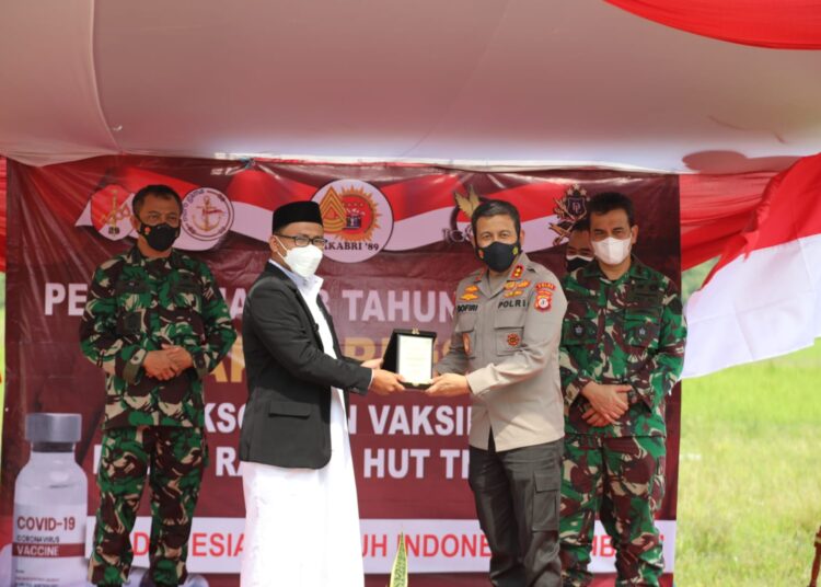 Pengabdian 33 Tahun, Alumni AKABRI 1989 Bakti Sosial di Pesantren Suryalaya dan Suffah Al-Jama’ah Tasikmalaya