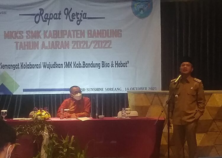 Bupati Bandung Berharap Kepala Sekolah SMK Menjadi Leadersip yang Transformasional