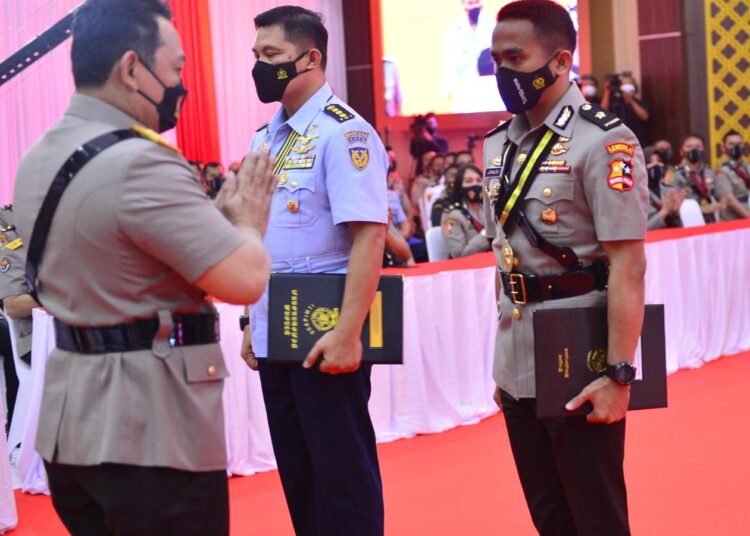 Kapolri: Jadilah Pemimpin yang Layani Warga dan Anggota