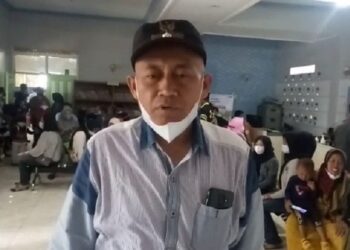 Kepala Desa Alam Endah H. Awan Rukmawan