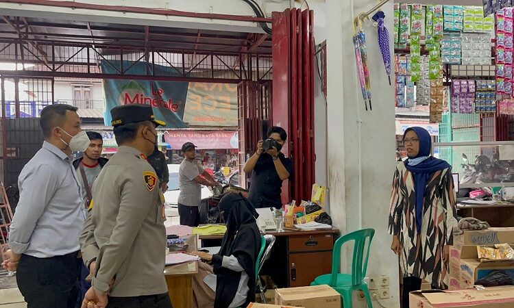 Kapolres Tasikmalaya Kota Sidak ke Distributor Hingga Pengecer Minyak Goreng