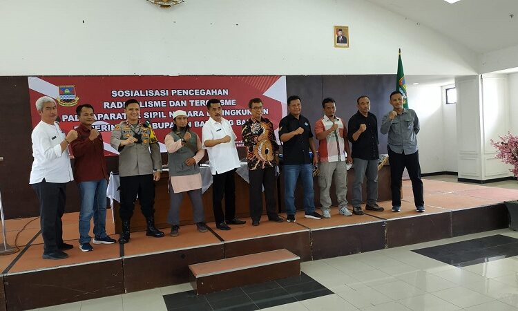 Kesbangpol Sosialisasi Pencegahan Radikalisme pada Aparatur Sipil Negara