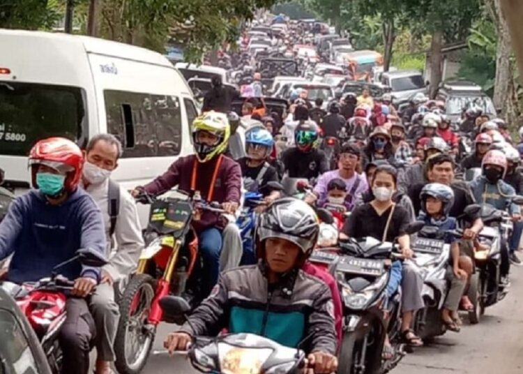 Wisata Situ Bagendit Ramai Dikunjungi Wisatawan Kota dan Luar Kota