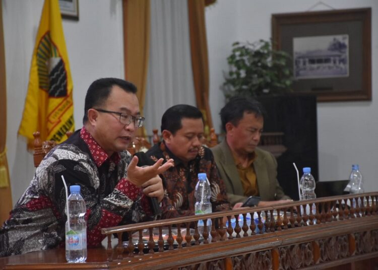 Ketua Umum ICMI Berikan Pencerahan Kepada SKPD dan Camat