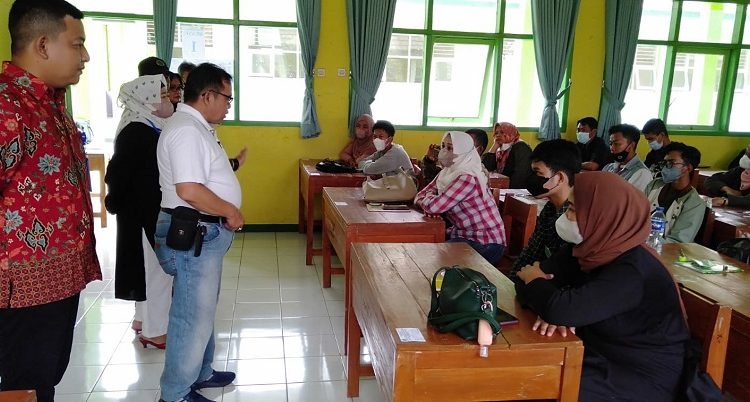 Dadang Suhenra: 148 Peserta UPK paket C PKBM Pelita Insani Lulus Semua