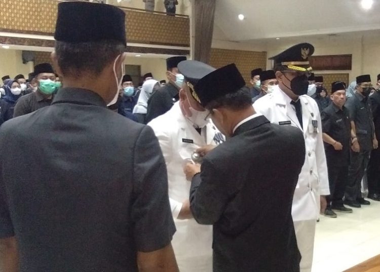 Bupati Lantik 348 PNS Kabupaten Bandung