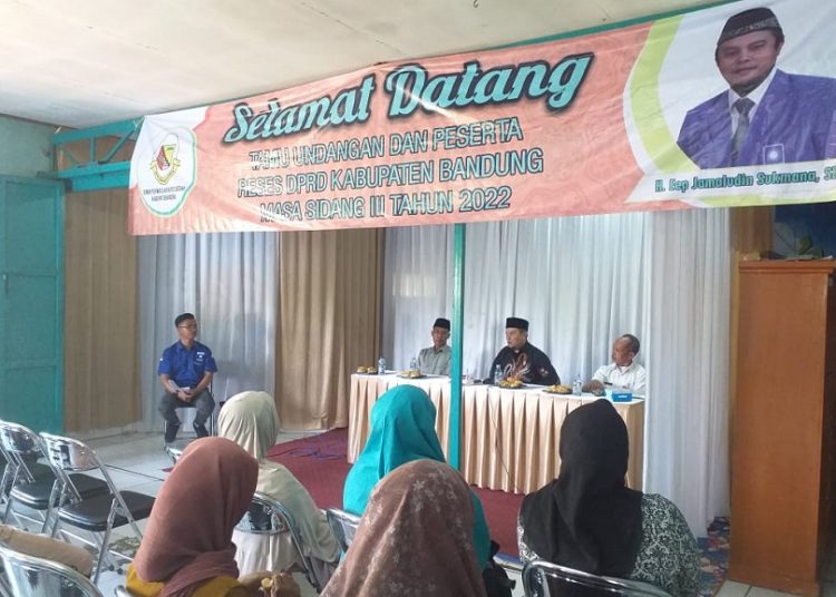 Masyarakat Jangan Gampang Terbuai Bujuk Rayu Rentenir dan Bank Emok