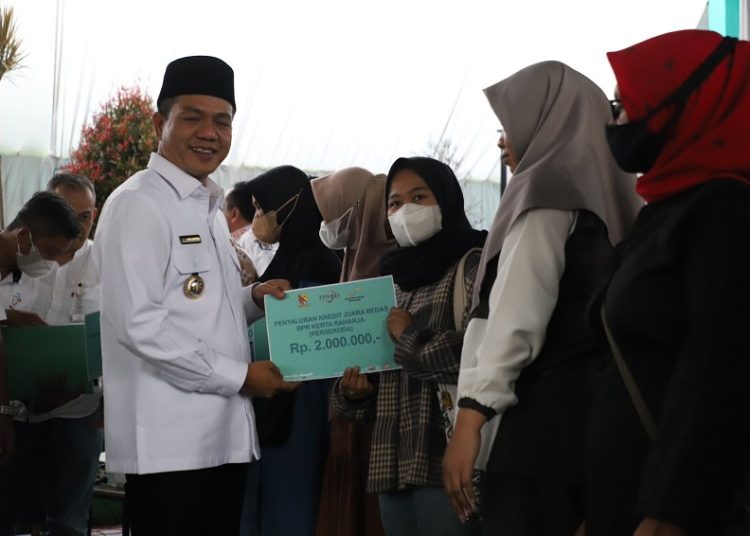 Pulihkan Ekonomi Masyarakat Pasca Pandemi , Pemkab Gulirkan Pinjaman Tanpa Anggunan