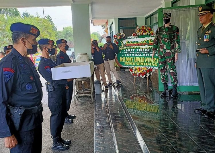 Puluhan Anggota Polres Sumedang Gerudug Kodim 0610