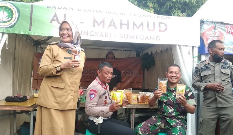 Bantu Pelaku Usaha, Kasdim 0610 Sumedang Buka Pameran Produk Unggulan Desa UMKM
