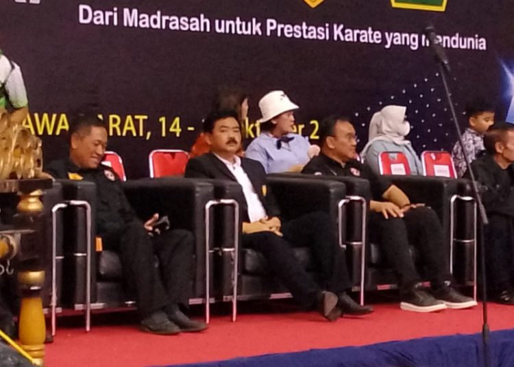 Hadi Tjahjanto Ketua Umum PB FORKI Resmikan Kejuaraan Karate BKC se Indonesia Piala Menteri Agama RI