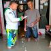 Banjir Tak Mengurangi Semangat Petugas REGSOSEK