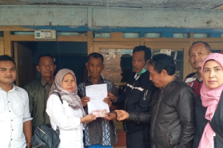 Emen (78th) Dapat Bantuan Rutilahu dari BTT BPBD