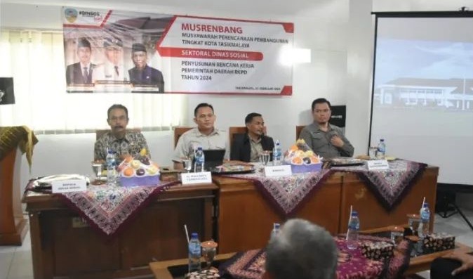 Penjabat Wali Kota Tasikmalaya buka acara Rapat Penyusunan Rencana RKPD