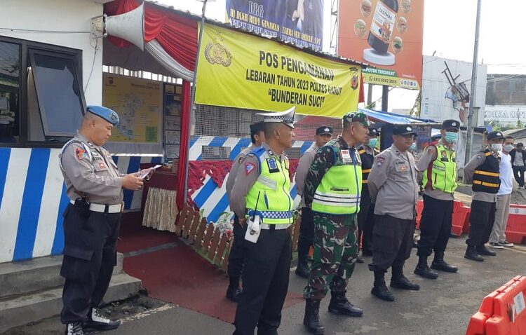 Anggota Pos Pam Bundaran Suci Laksanakan Giat Apel Pagi