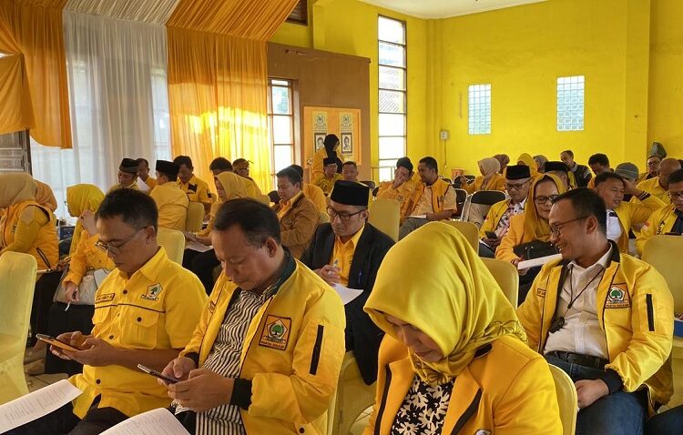 Jelang Ujikom Para Caleg Partai Golkar Mendapatkan Arahan dan Pembekalan Tim Akademisi.