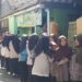 Para Ustadz dan santri PPI 19 Bentar melepas santri yang mengikuti UPKJ