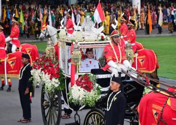 Diiringi Kirab Budaya, Duplikat Bendera Merah Putih dan Naskah Teks Proklamasi Kembali ke Monas